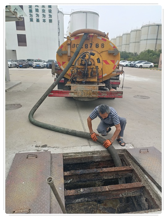 延长隔油池清掏